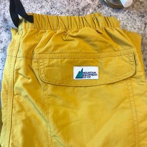 Yellow rad pants MEC
